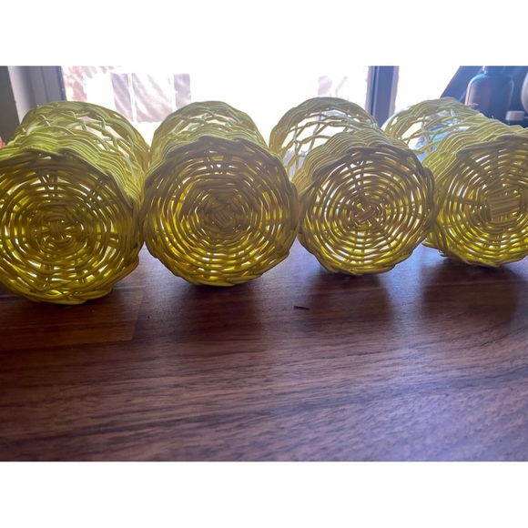 Neon Yellow Wicker Cup Holders & Acrylic Cups - Picture 2 of 4